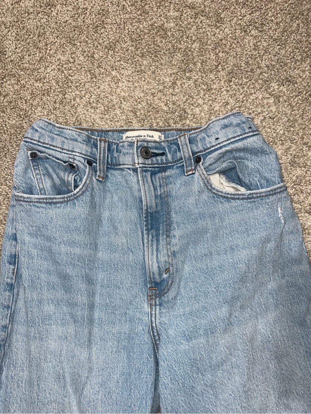 Abercrombie & Fitch Light Wash Straight-Leg Women's Jeans